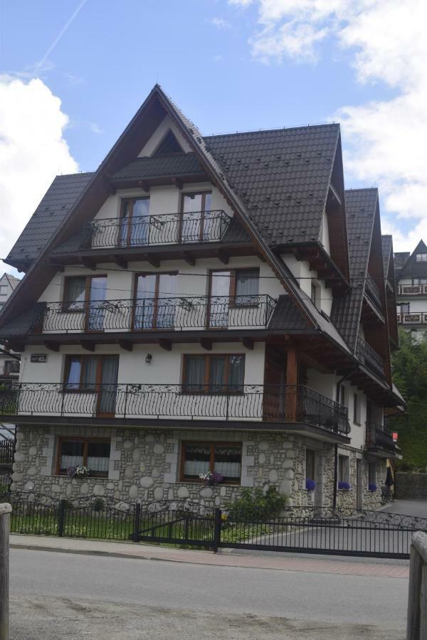 U Wajdy Apartment Ciche Male Exterior photo